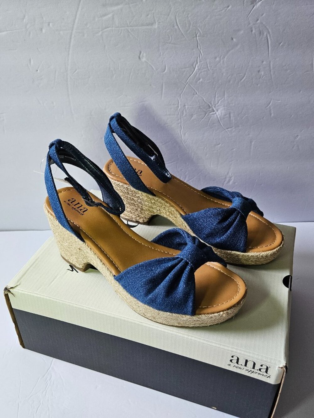 a.n.a Dukes Blue Denim Espadrille Wedge Sandals Women Size 8.5